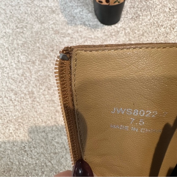 Johnny Was LEOPARD Haircalf BOOTIE Size 7.5 NWOB - Picture 9 of 9